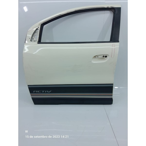 Porta Spin Activ Dianteira Esquerda 2016/2018