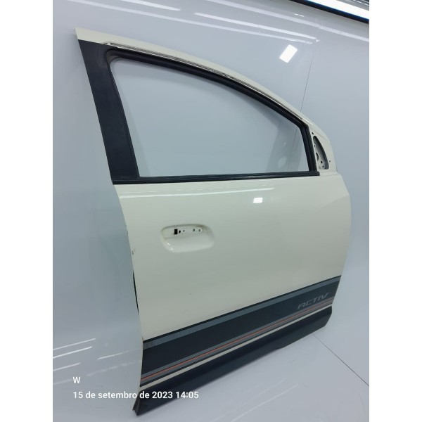 Porta Spin Activ Dianteira Direita 2016/2018