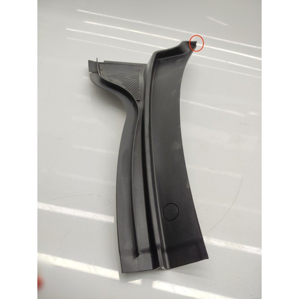 Grade Parabrisa Tiguan Direita 2009/2016 Detalhe 5n1819404