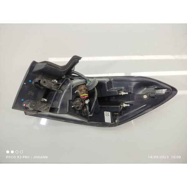 Lanterna Chery Tiggo 8 Esquerda 2019/2022  605000201 Esquerdo/motorista Vermelho