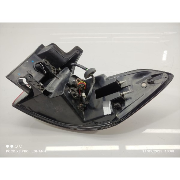 Lanterna Chery Tiggo 8 Esquerda 2019/2022  605000201 Esquerdo/motorista Vermelho