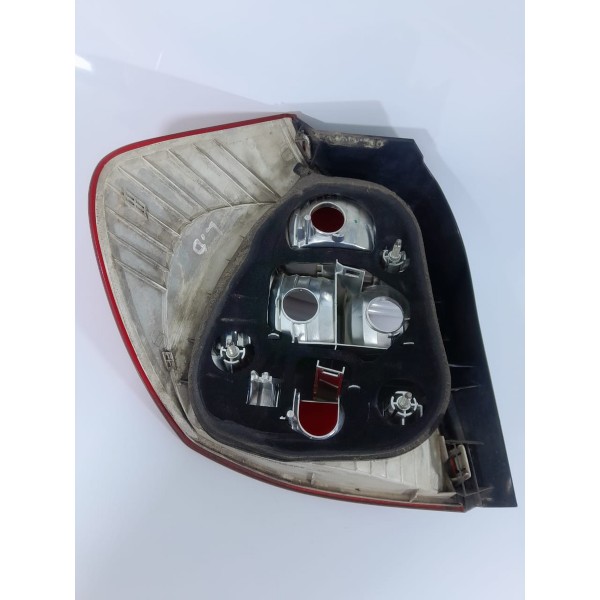 Lanterna Bmw 118 120 Direita 2005 2007 2009 2008 6924502 Direito/passageiro Água