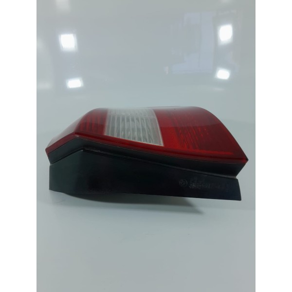 Lanterna Bmw 118 120 Direita 2005 2007 2009 2008 6924502 Direito/passageiro Água