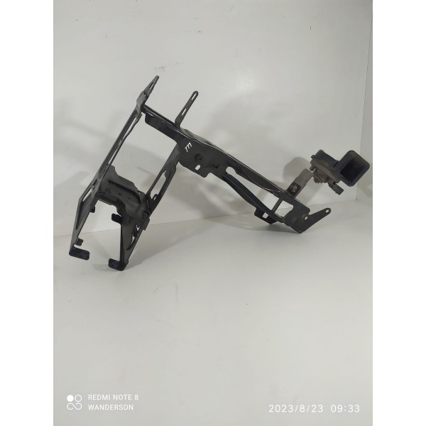 Suporte Guia Farol Bmw 320 328gt Esquerdo 2013/2018 7245791