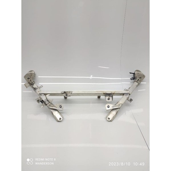 Suporte Limpador Parabrisa Panamera 2010/2019 97050423311