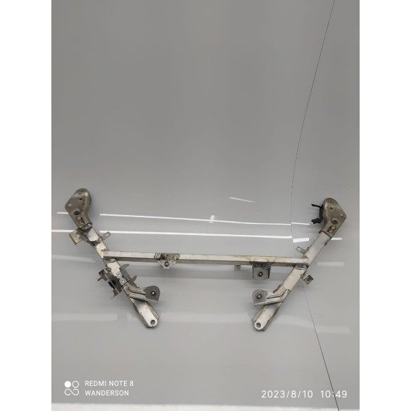 Suporte Limpador Parabrisa Panamera 2010/2019 97050423311