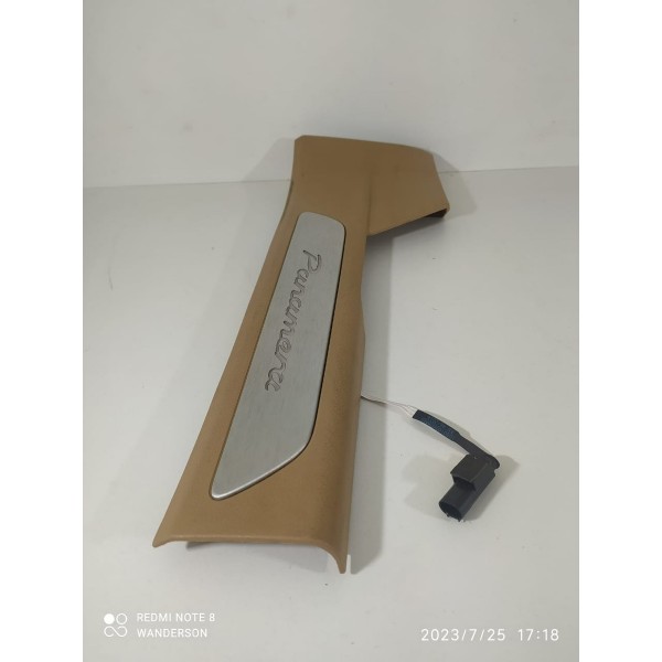 Soleira Porta Led Panamera Traseira Direita 2014 2015 2016