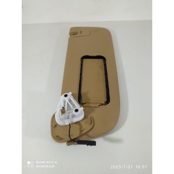 Quebra Sol Panamera Esquerdo 2010 2014 2015 2016 Det /31014