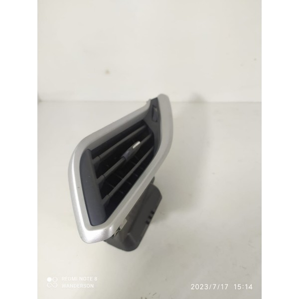 Difusor Ar Peugeot 2008 Direito 2017 A 2024 9673131677