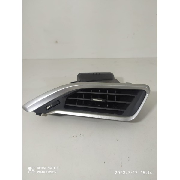 Difusor Ar Peugeot 2008 Direito 2017 A 2024 9673131677