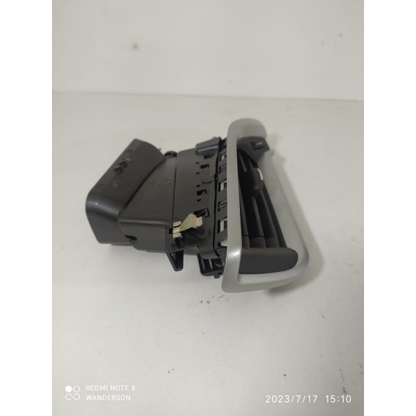 Difusor Ar Peugeot 2008 Esquerdo 2017/2024 9633131777