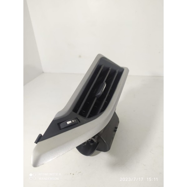 Difusor Ar Peugeot 2008 Esquerdo 2017/2024 9633131777