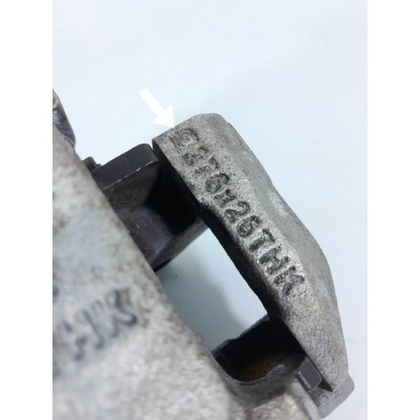 Pinca Cruze 2017/2023 Dianteira Direita 42676823