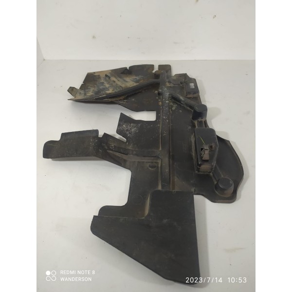 Defletor Radiador Peugeot 2008 Direito 2018/2024 9801635580