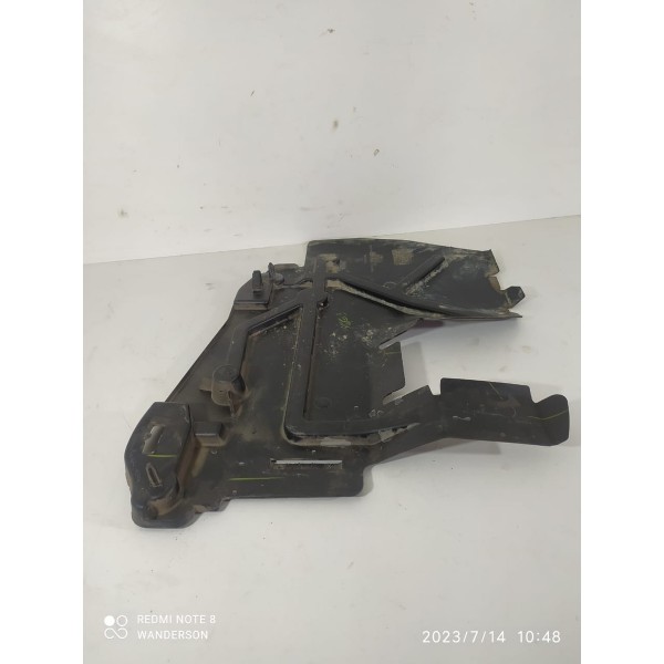 Defletor Radiador Peugeot 2008 Esquedo 2018/2024 9801635680