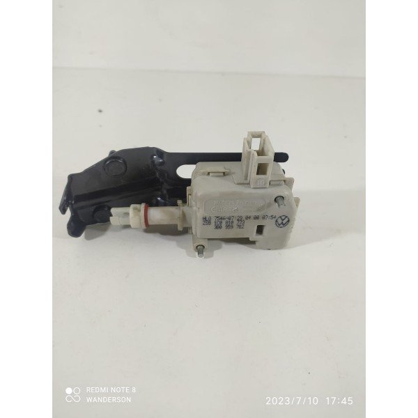 Motor Trava Portinhola Audi Tt Golf Passat 1998/06 3b0959782
