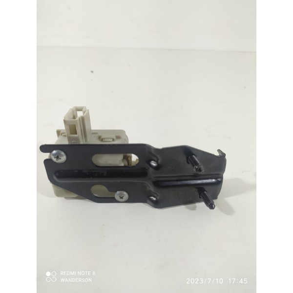 Motor Trava Portinhola Audi Tt Golf Passat 1998/06 3b0959782