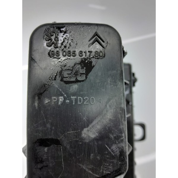 Caixa Filtro Ar Peugeot 208 1.2 2012/2017 9808561780