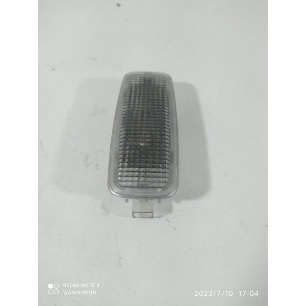 Luz Cortesia Quebra Sol Teto Audi Tt 2004 8l0947105a