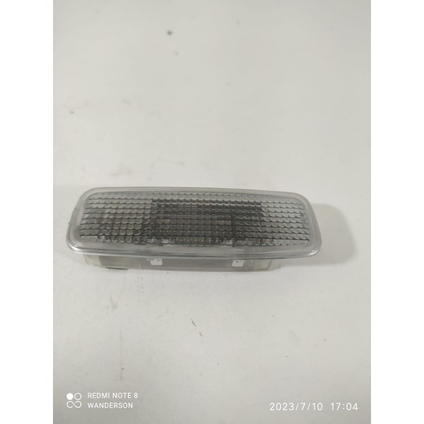Luz Cortesia Quebra Sol Teto Audi Tt 2004 8l0947105a