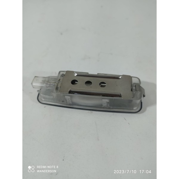 Luz Cortesia Quebra Sol Teto Audi Tt 2004 8l0947105a