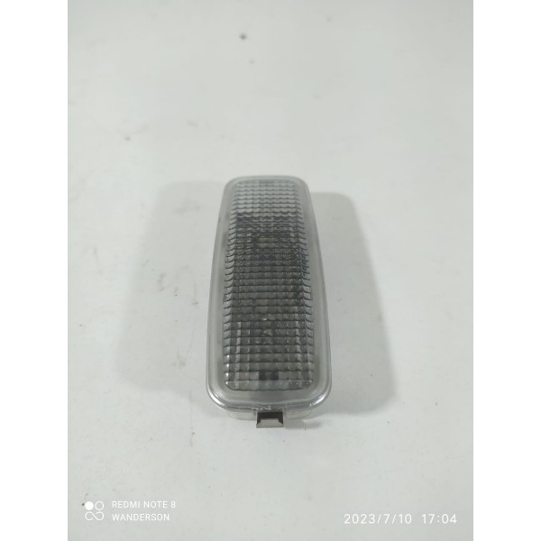 Luz Cortesia Quebra Sol Teto Audi Tt 2004 8l0947105a