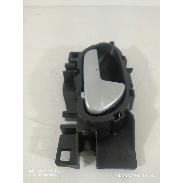 Macaneta Interna Peugeot 2008 Direita 2024 Original