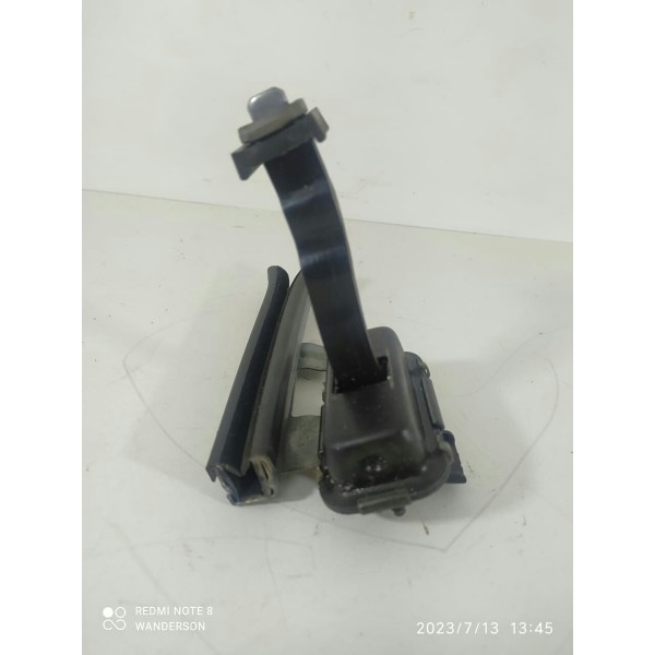 Limitador Porta Peugeot 2008 Traseiro Esquerdo 2018/2024