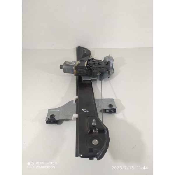 Maquina Vidro Peugeot 2008 Dianteira Direit 2016 2017 A 2024