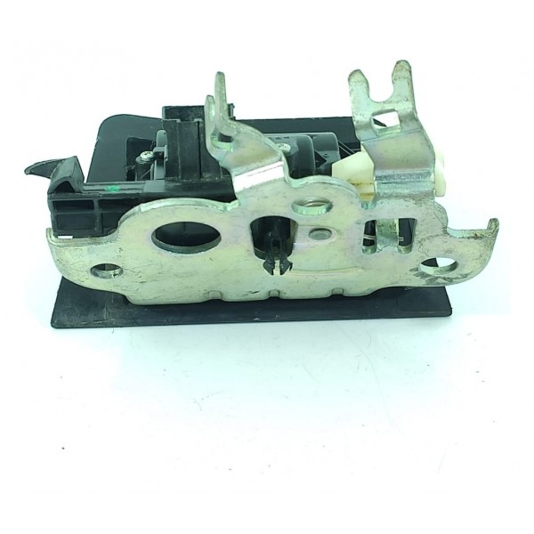 Fechaura Tampa Traseira Audi A1 A3 A4 A5 Q3 Q5 8r0827505