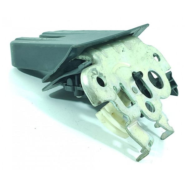 Fechaura Tampa Traseira Audi A1 A3 A4 A5 Q3 Q5 8r0827505