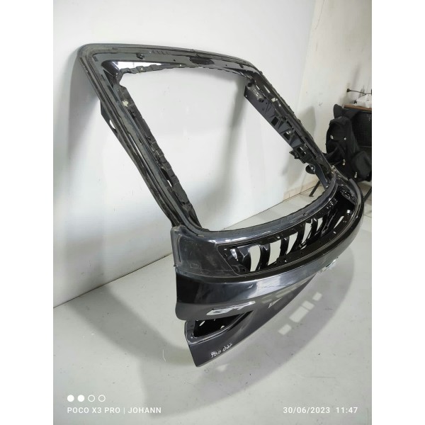 Tampa Traseira Bmw 320gt 328gt 2014/2018 Preta