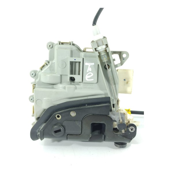 Fechadura Audi Q5 Traseira Esquerda 2012/2016 8k0839015c