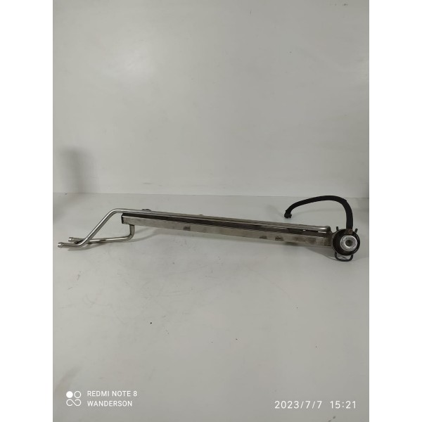 Flauta Pressao Injetor Audi Tt Golf Bora 1.8 1998 A 2006