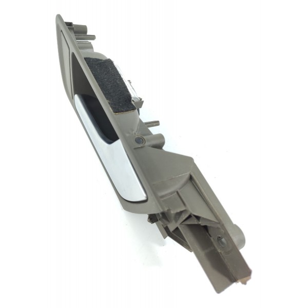 Macaneta Interna Audi Q5 Traseira Direita 8r0837020 Preto Traseira