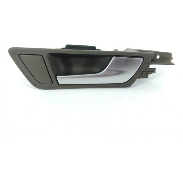 Macaneta Interna Audi Q5 Traseira Direita 8r0837020 Preto Traseira