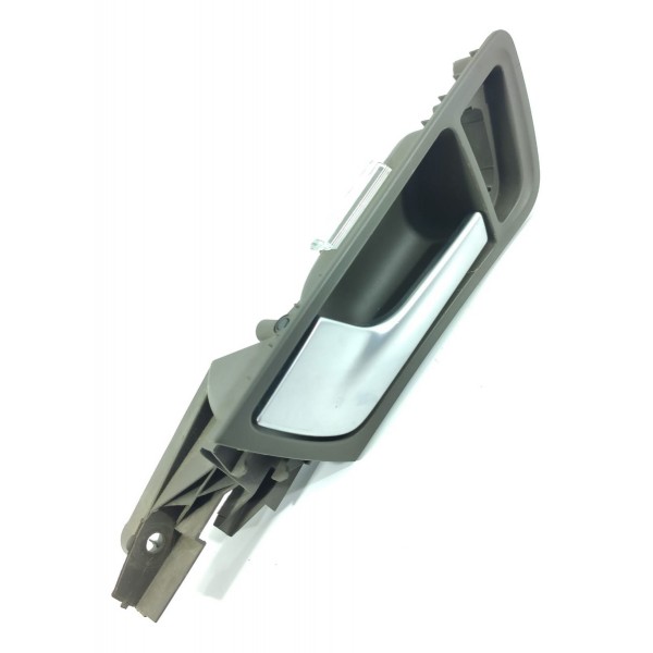 Macaneta Interna Audi Q5 Dianteira Esquerda 8r0827019 Preto Dianteira