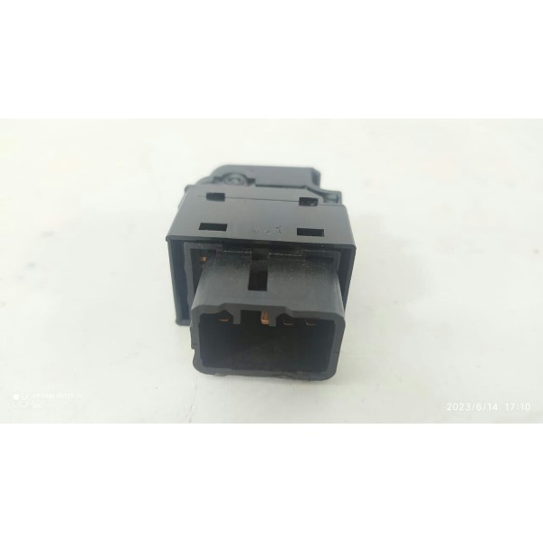 Botao Vidro Hyundai Ix35 Traseiro Direito 2011/2021