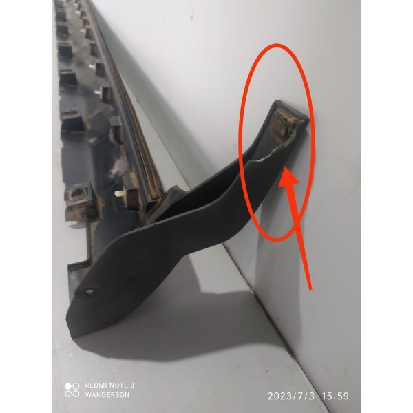 Spoiler Edge Laterial Direito 2010/2014 Det